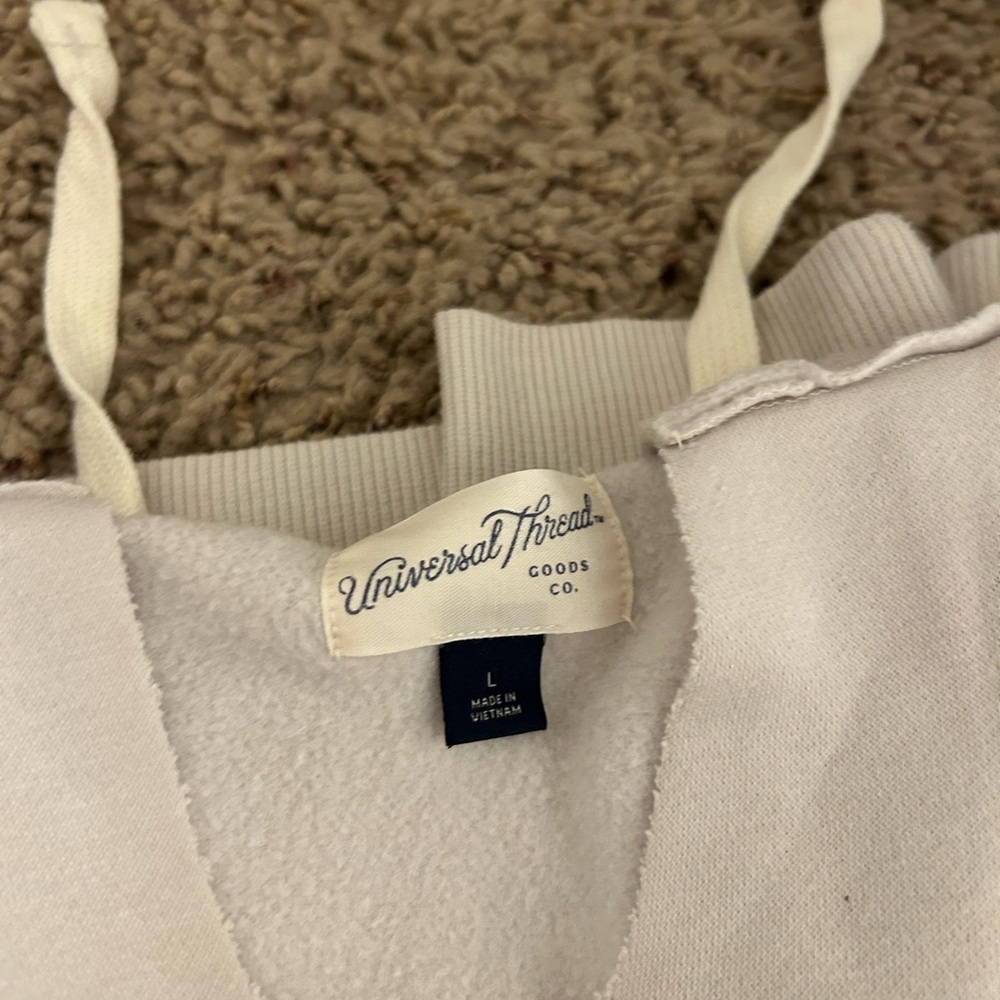 Universal Thread Ivory Sleeveless Top